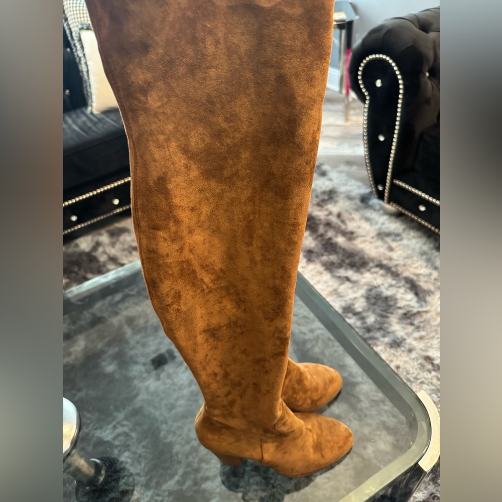 Forever 21 Knee High Suede Boots Sz 8